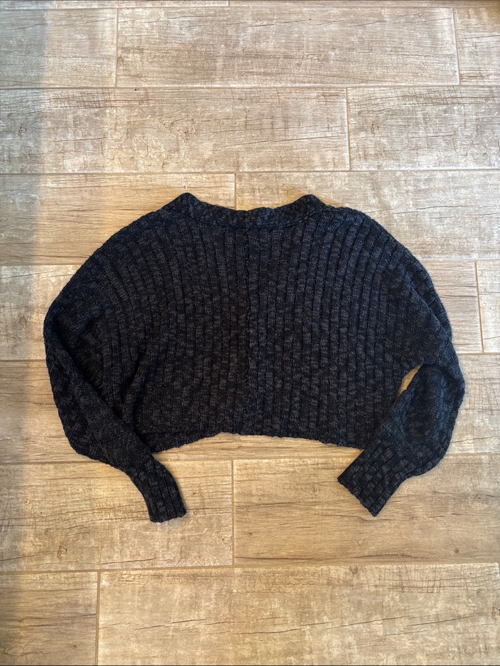 Arizona Jean Co Cropped V-Neck Button Cardigan Sweater - Charcoal - Picture 3 of 3